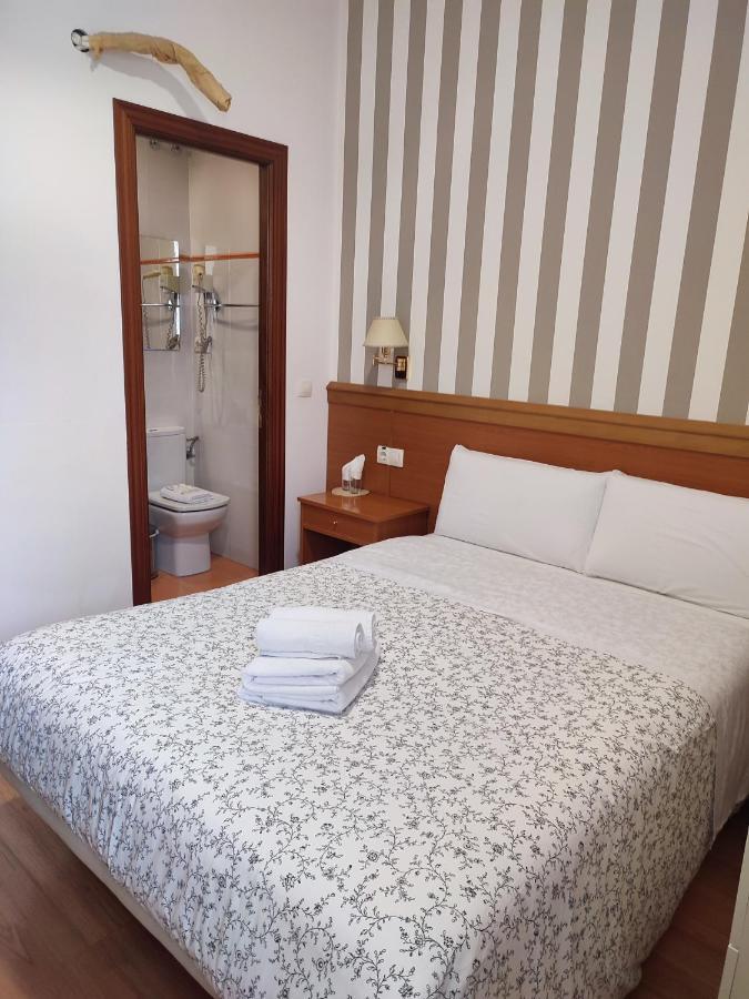 Hostal Salome Мадрид Экстерьер фото