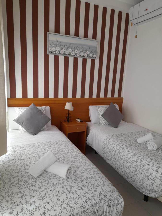 Hostal Salome Мадрид Экстерьер фото