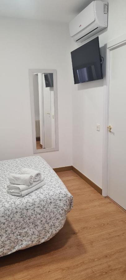 Hostal Salome Мадрид Экстерьер фото