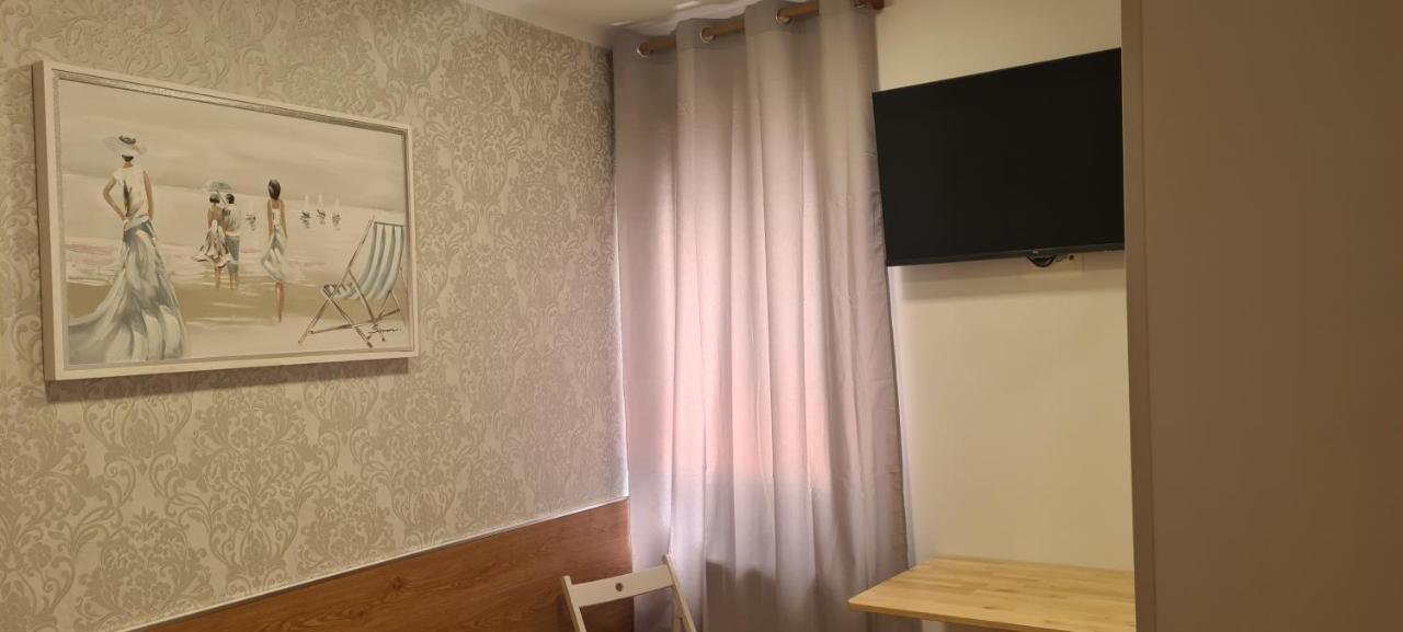 Hostal Salome Мадрид Экстерьер фото