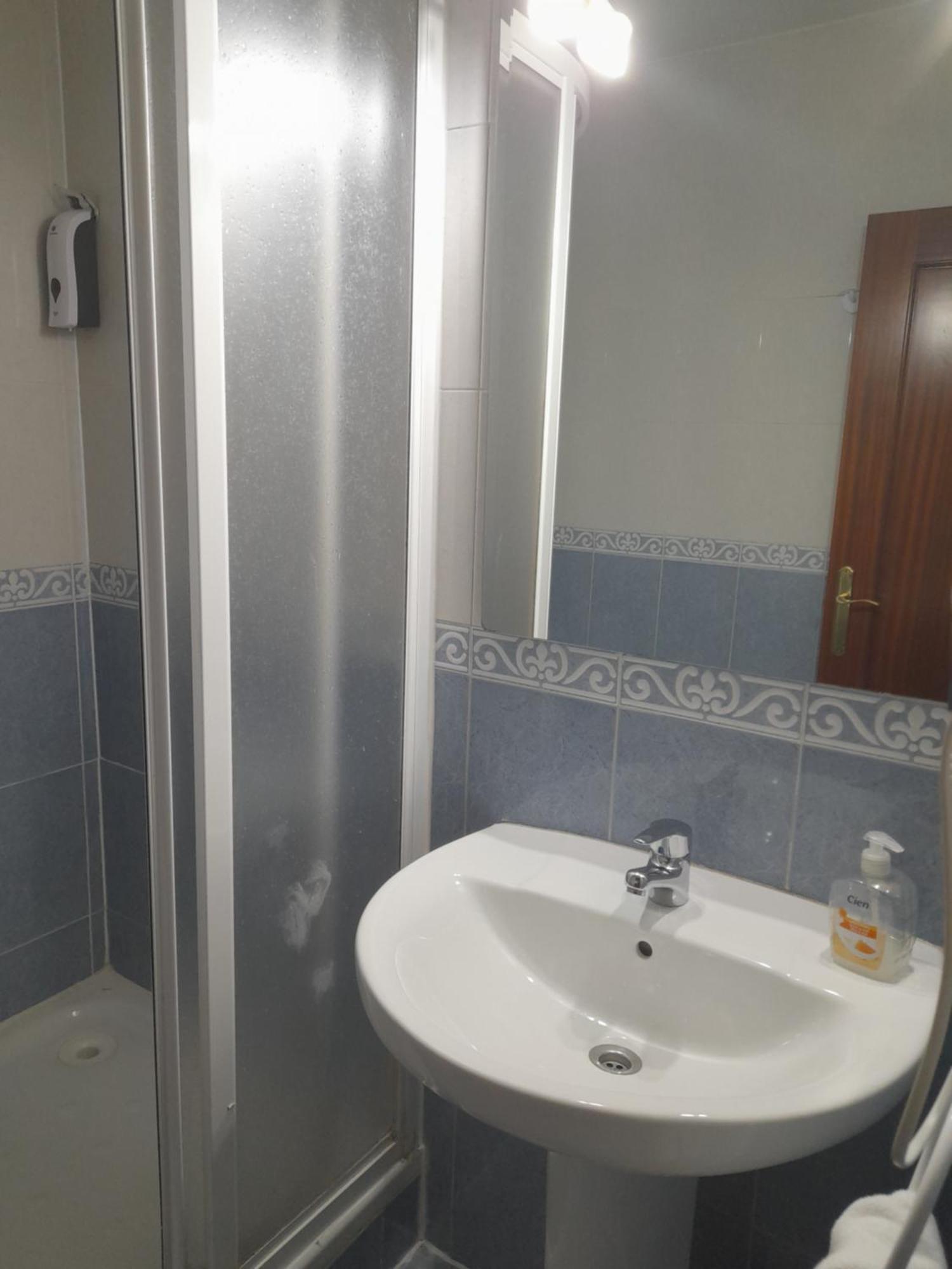 Hostal Salome Мадрид Экстерьер фото