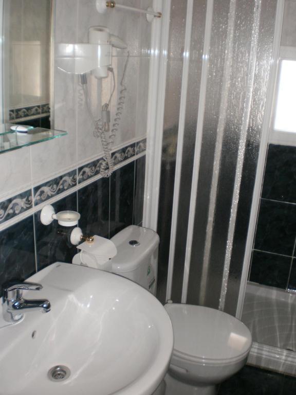 Hostal Salome Мадрид Номер фото